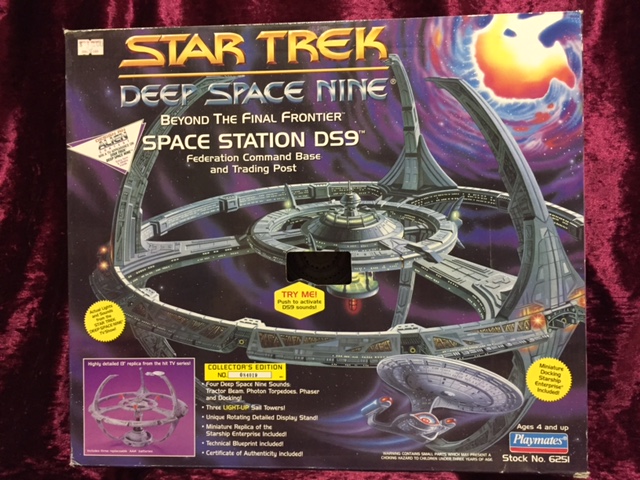 Star Trek: Deep Space Nine Space Station DS9